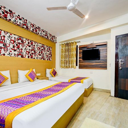 Hotel Sky View At Airport New Delhi Exterior foto