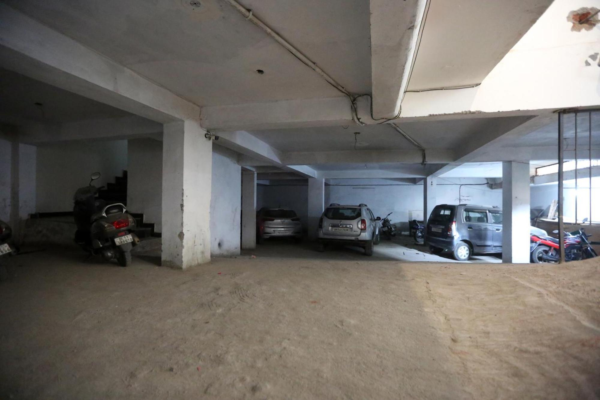 Hotel Sky View At Airport New Delhi Exterior foto