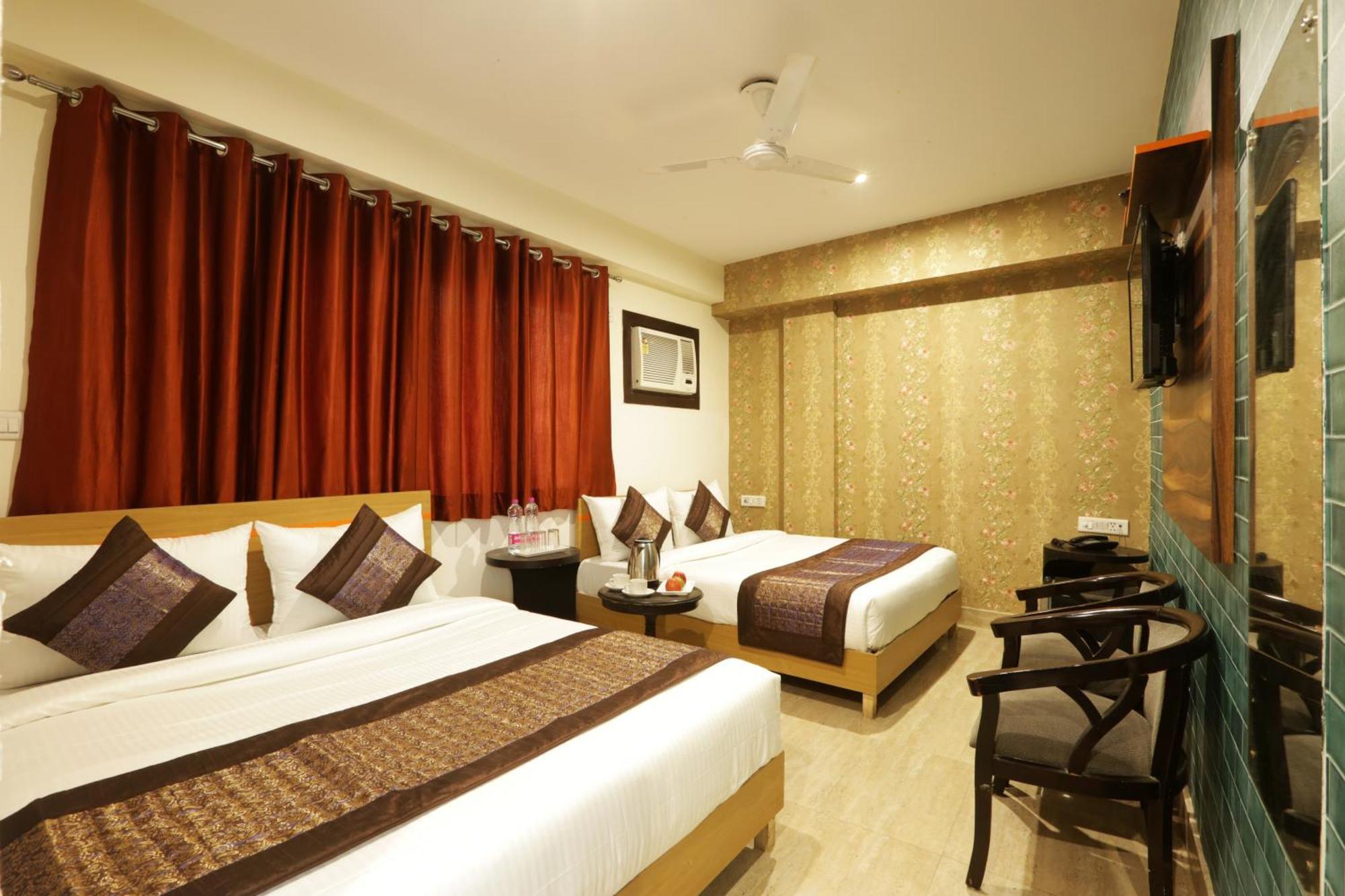 Hotel Sky View At Airport New Delhi Exterior foto