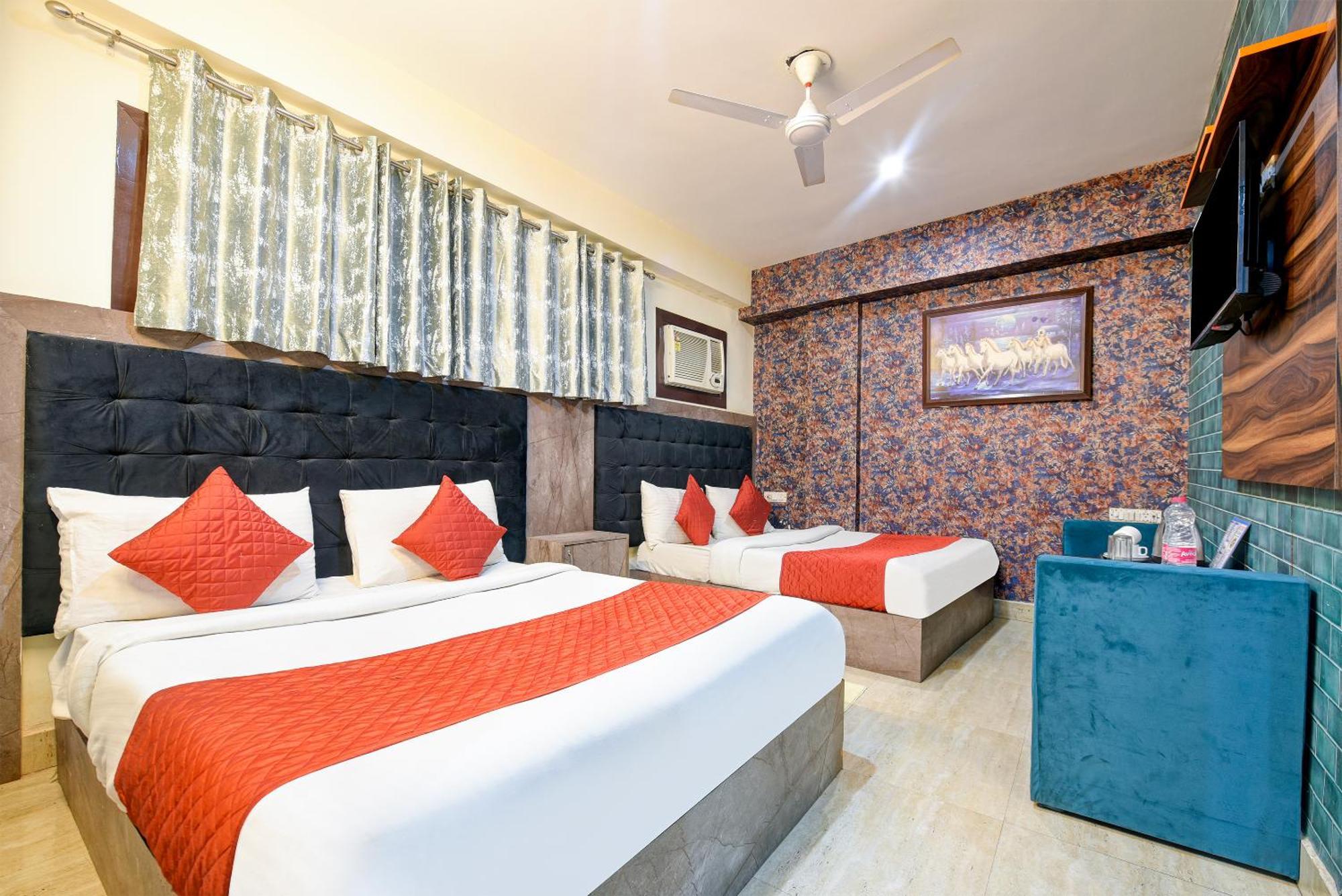 Hotel Sky View At Airport New Delhi Exterior foto